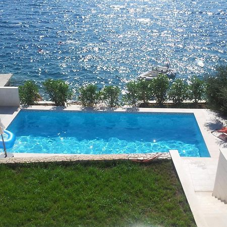 Donji Okrug  Apartments Niana With Heated Seawater Swimingpool מראה חיצוני תמונה