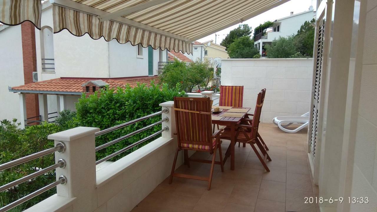 Donji Okrug  Apartments Niana With Heated Seawater Swimingpool מראה חיצוני תמונה