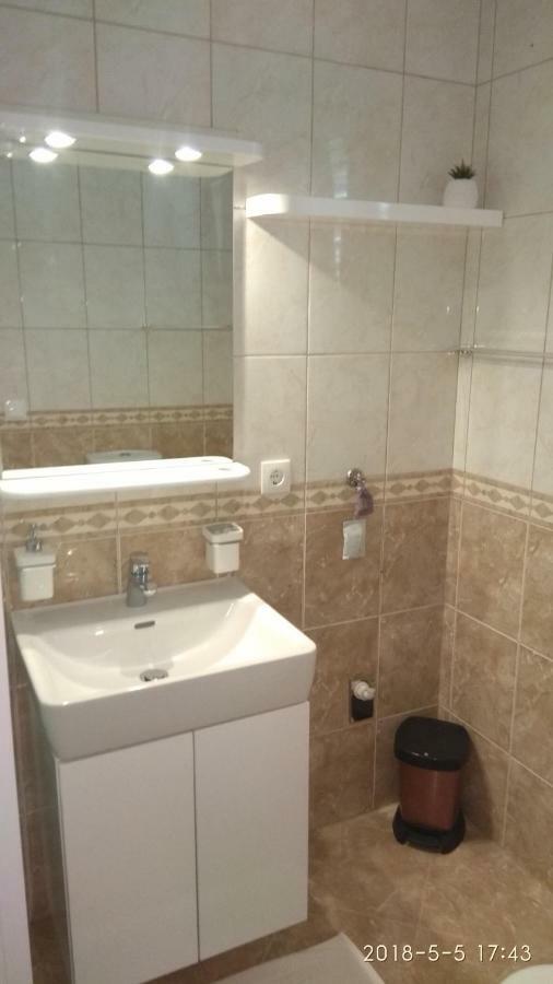 Donji Okrug  Apartments Niana With Heated Seawater Swimingpool מראה חיצוני תמונה