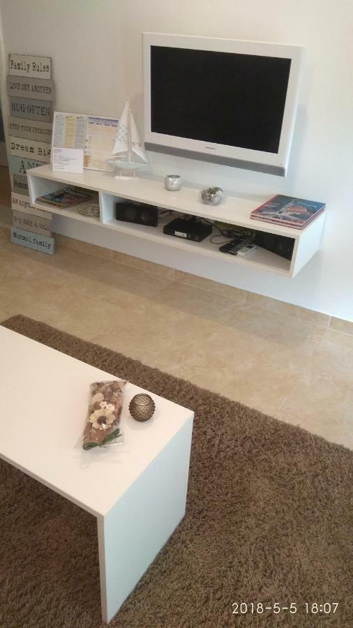 Donji Okrug  Apartments Niana With Heated Seawater Swimingpool מראה חיצוני תמונה