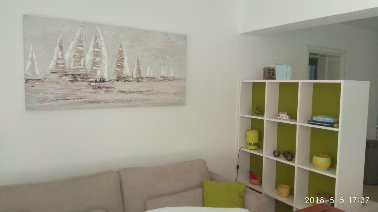 Donji Okrug  Apartments Niana With Heated Seawater Swimingpool מראה חיצוני תמונה